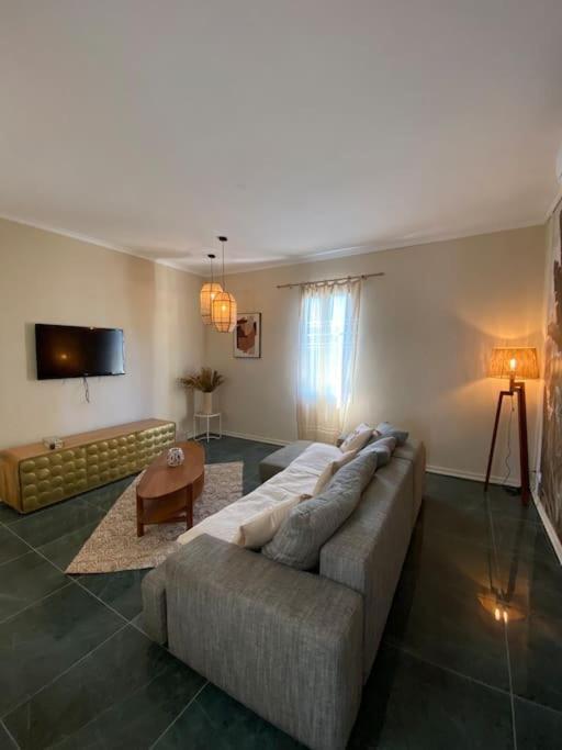 Merveilleuse Maison De Village Maillane Dış mekan fotoğraf